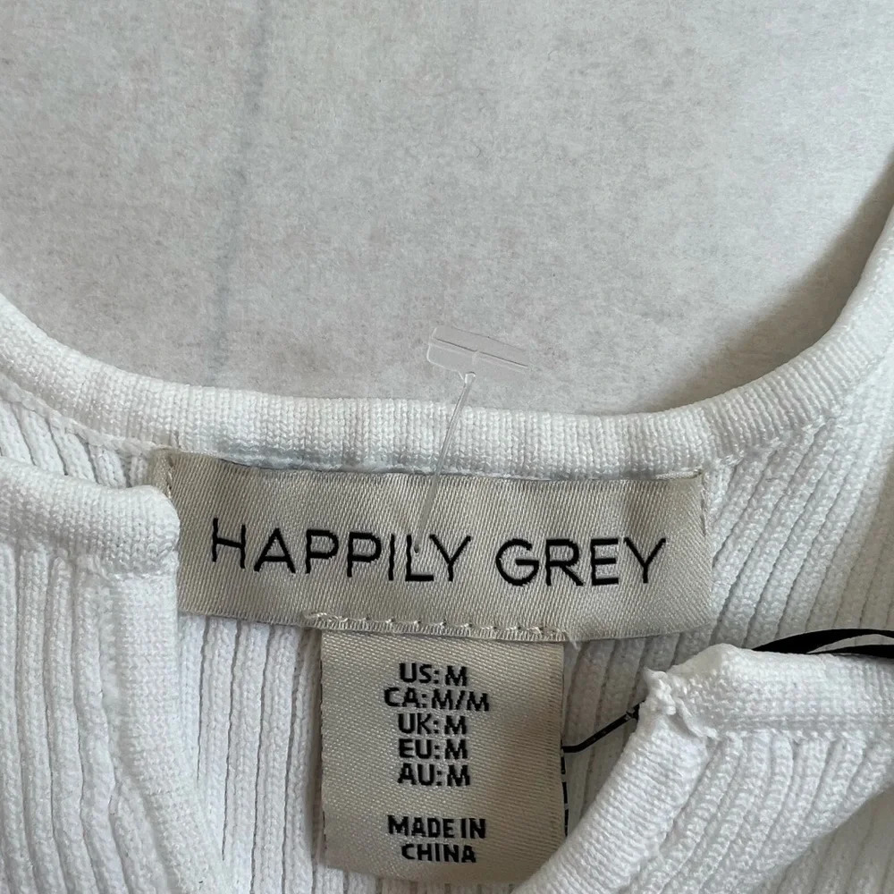 NWT Happily Gray Women’s M Ribbed Tank Top Snap Bodysuit White V-Neck - Picture 5 of 6
